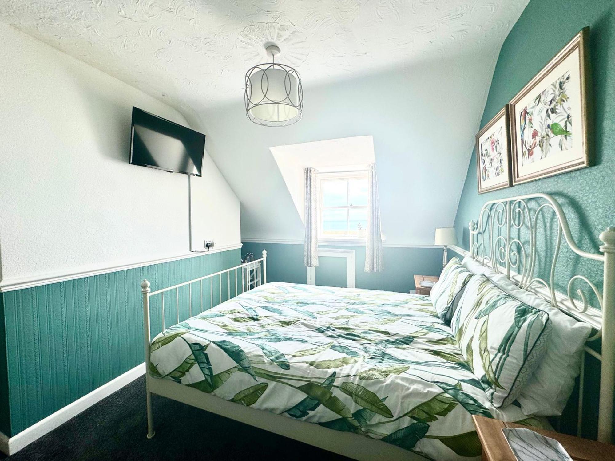 The Angove - Adults Only Guest house